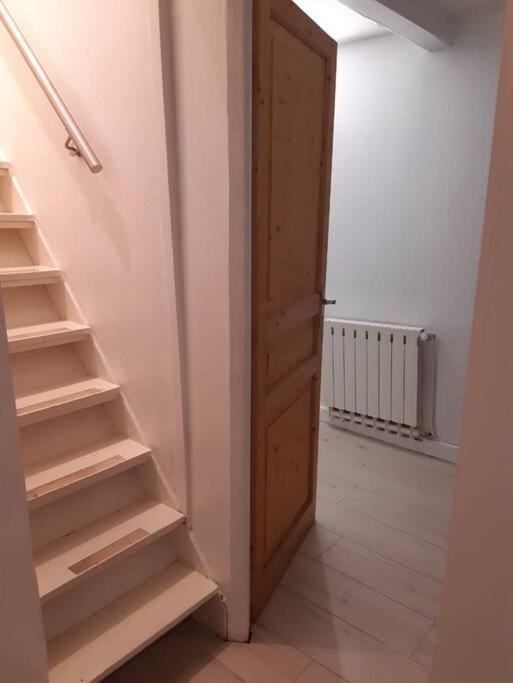 Charmante Maison Renovee, Proche Lac Et Centre-Ville L'Isle-Jourdain  Ngoại thất bức ảnh