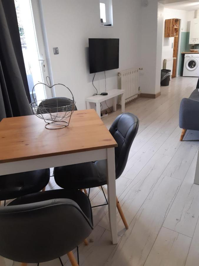 Charmante Maison Renovee, Proche Lac Et Centre-Ville L'Isle-Jourdain  Ngoại thất bức ảnh