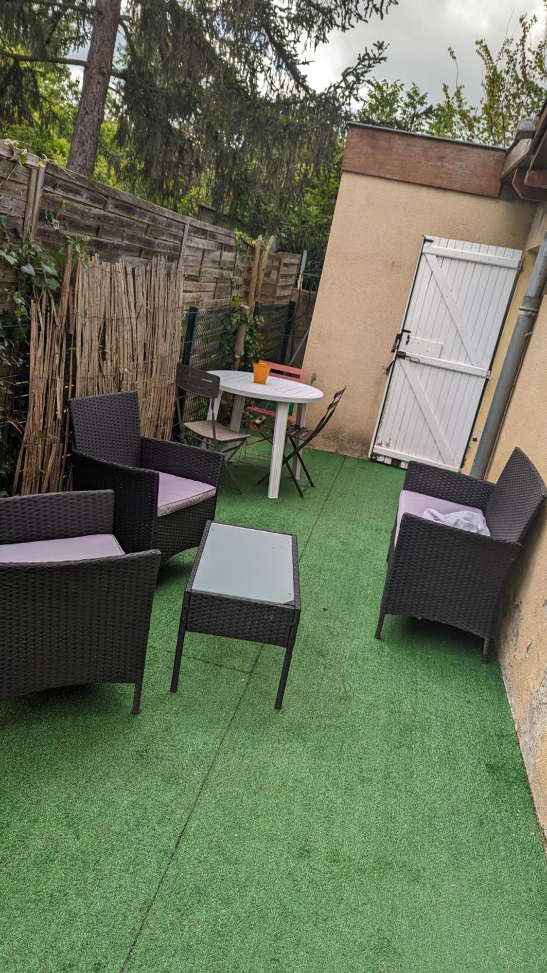 Charmante Maison Renovee, Proche Lac Et Centre-Ville L'Isle-Jourdain  Ngoại thất bức ảnh
